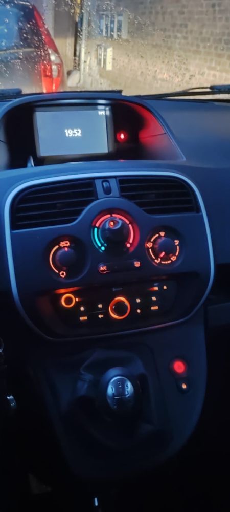 Renault Kangoo - Como Nova
