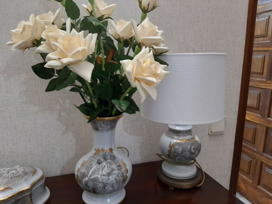 Conjunto em Limojes Cinza, Branco e Dourado