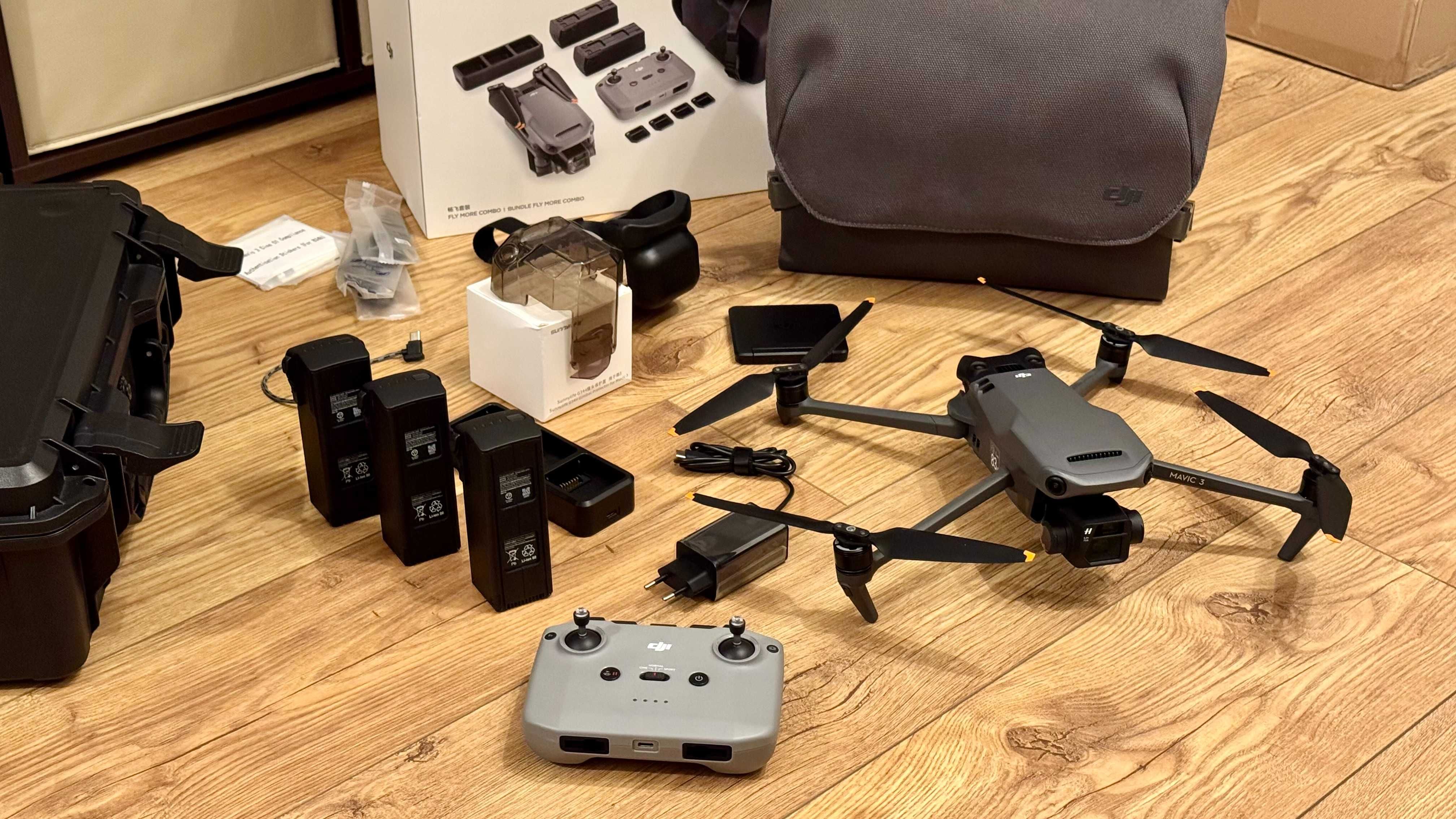 Dron DJI Mavic 3 Fly More Combo jak nowy, zestaw z walizką SunnyLife