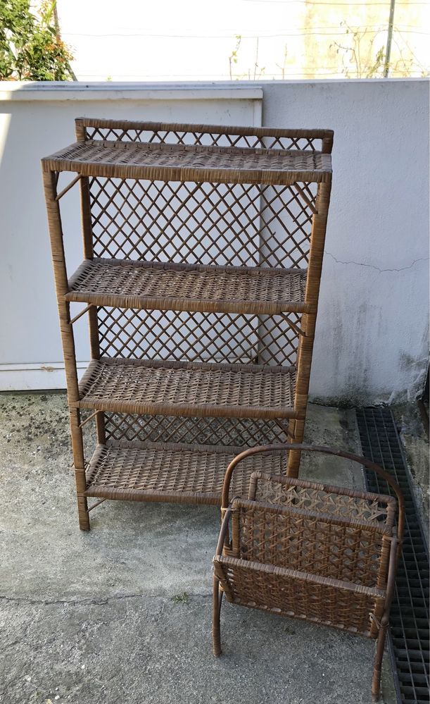 Conjunto de peças em palhinha