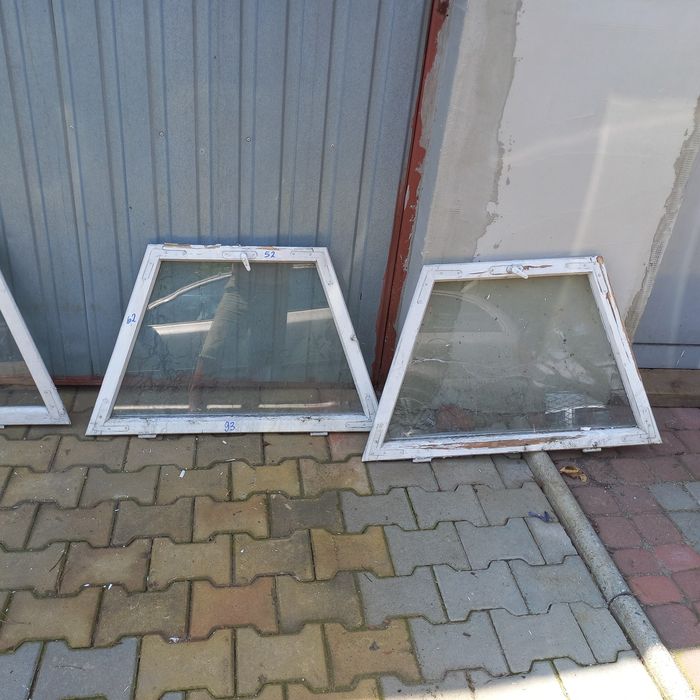 Sprzedam stare okna drewniane