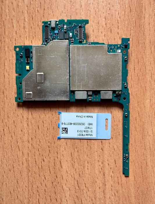 Материнская плата Sony Xperia XZ F8331 3/64Gb.