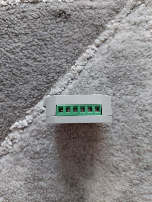 Kaskadowy sterownik oświetlenia schodowego do puszki fi60 4A 10-90s 9-