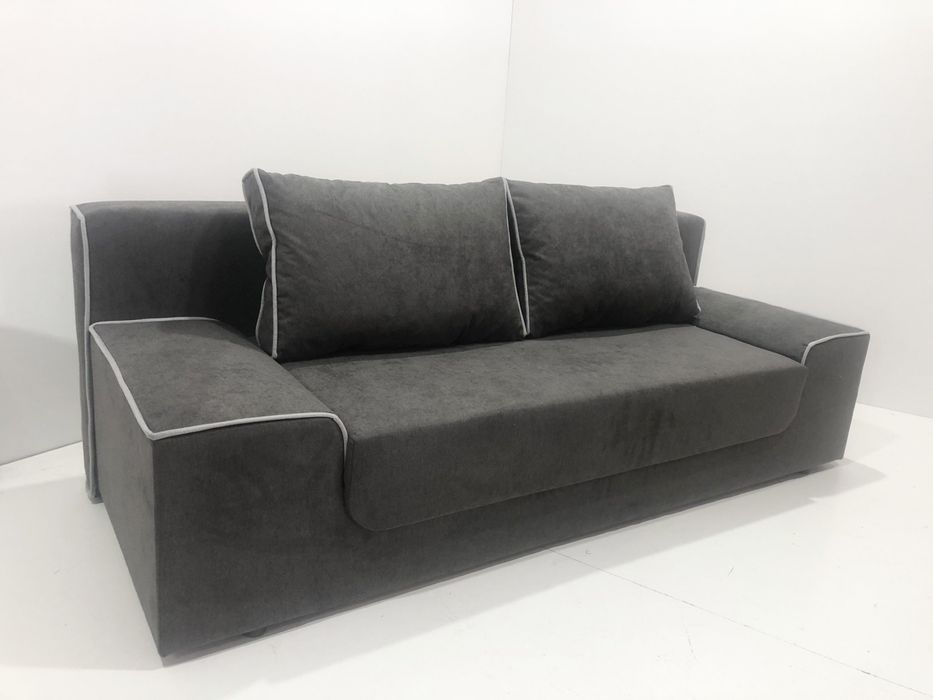 Усі дивани по 8700