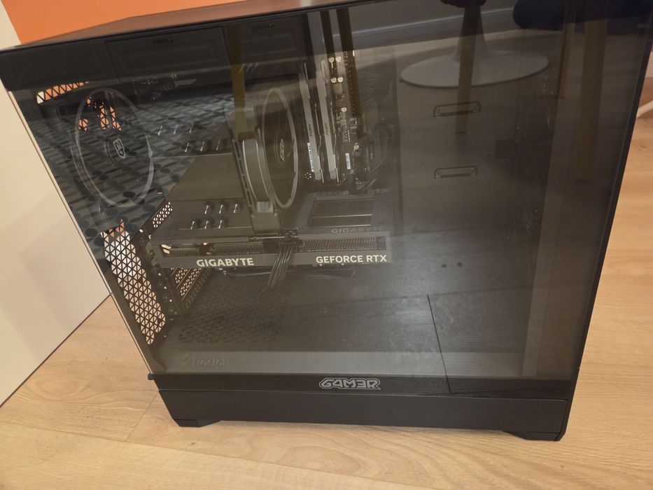 Komputer Gamingowy -  G4M3R HERO i5-
14400F/32GB/1TB/RTX4060Ti/W