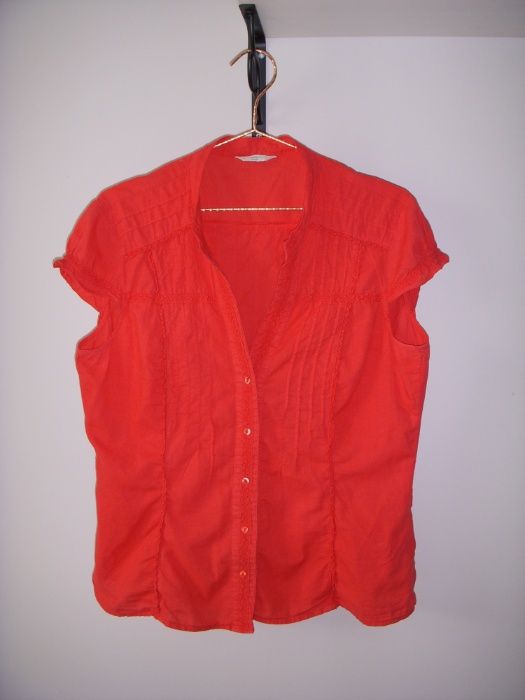 Koszulka bawełniana z krótkim rękawem czerwona rozpinana 38-M