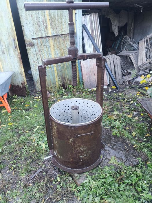 Прес механічний для соку