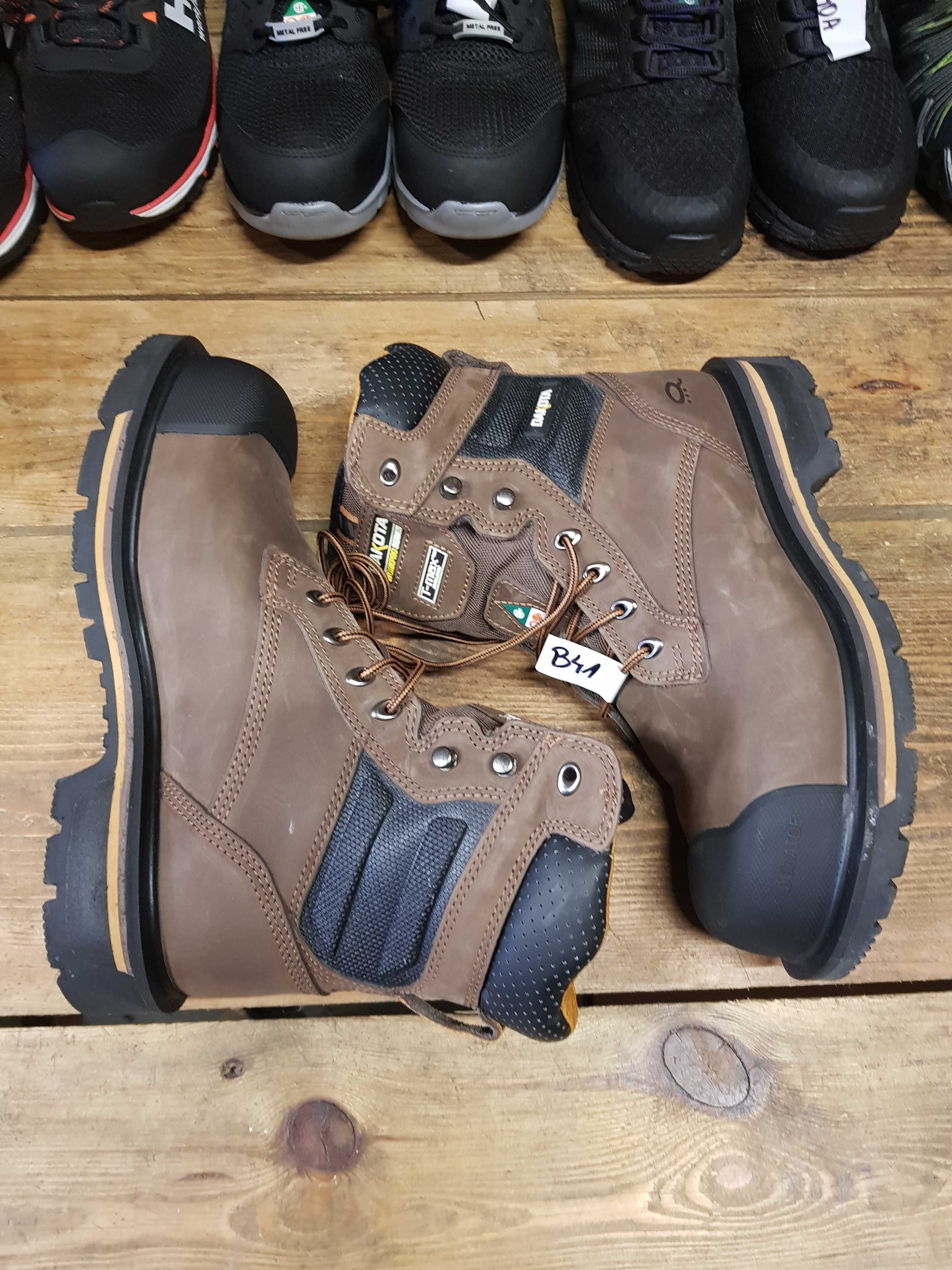 Buty robocze DAKOTA rozm 43 wkł 28,5 cm  S3