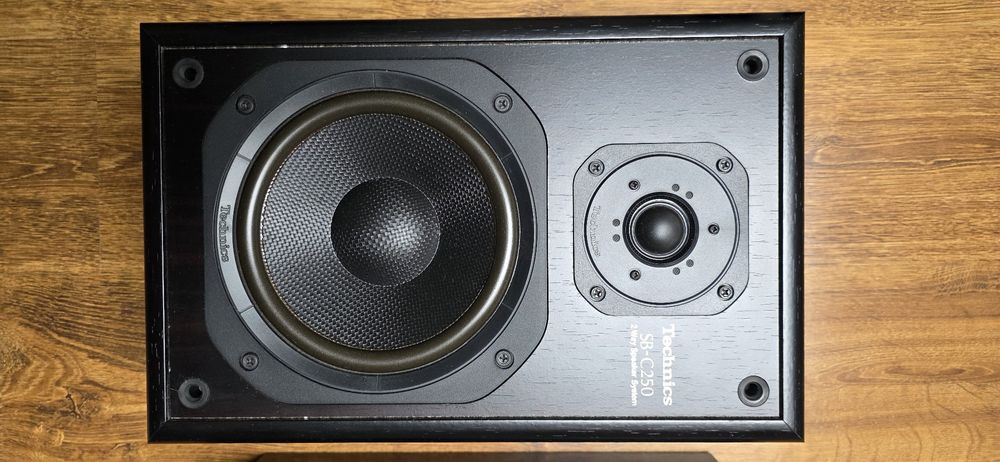 Głośniki kolumny Technics SB-C250  stan BDB 100% SPRAWNE