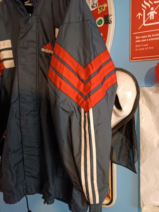 Casaco gabardina adidas vintage
