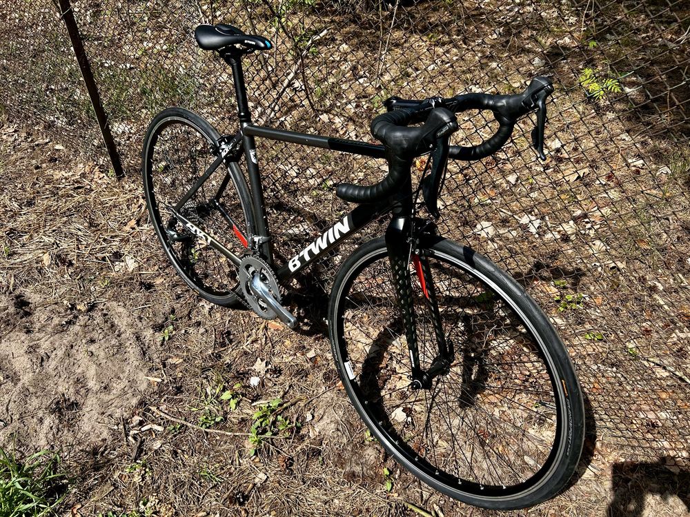 Rower szosowy Btwin Triban M, zadbany i doinwestowany, po przeglądzie