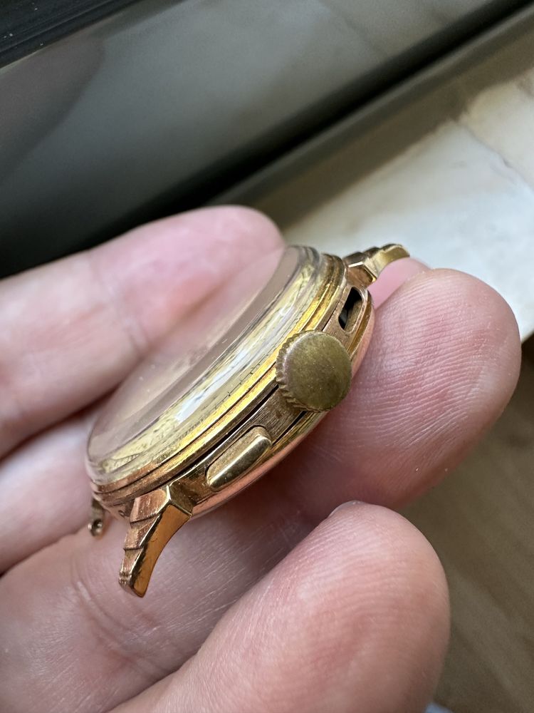 Breitling cronógrafo ouro 18k com calibre Venus 175