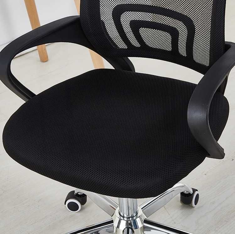 Кресло черное офисное компьютерное Millenium стул для офиса компьютера
