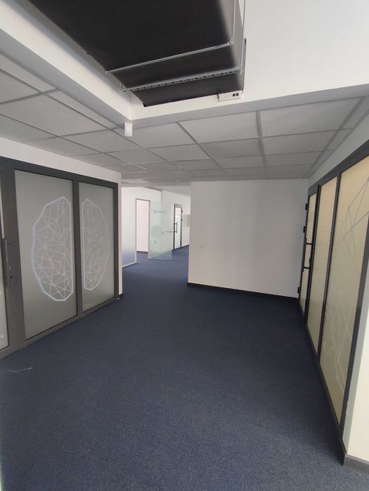 Оренда офісу 500м2 м.Лівобережна Генератор Нова пошта Епіцентр