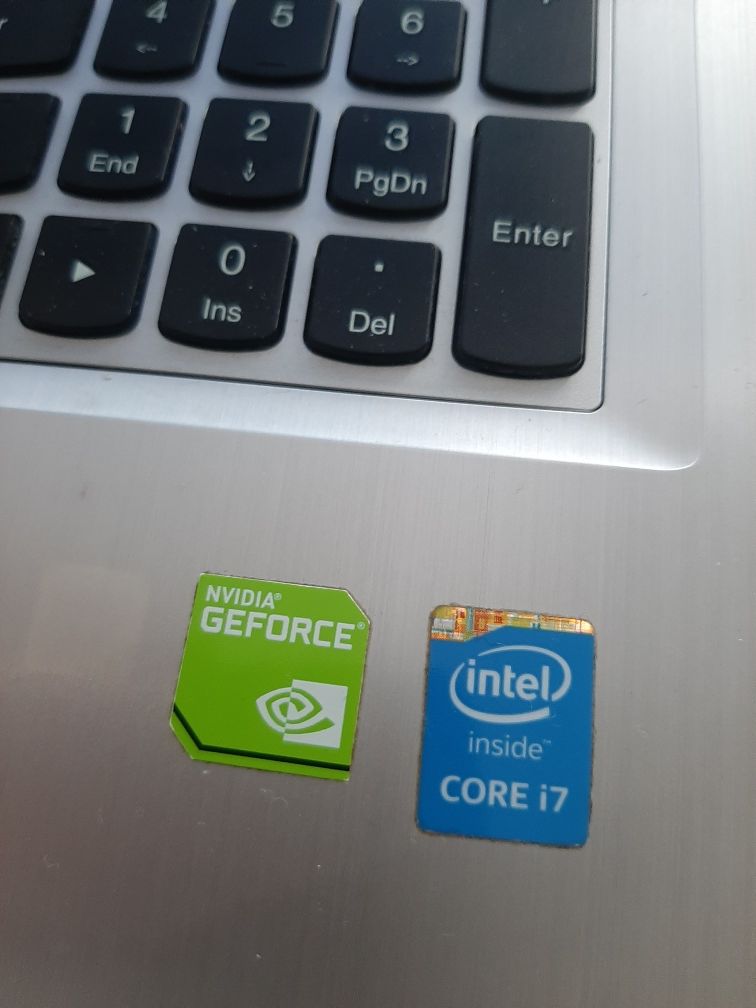 lenovo z50-70, i7 4510U, GeForce 840M, DDR3 8 GB,SSD 500GB  bez bater