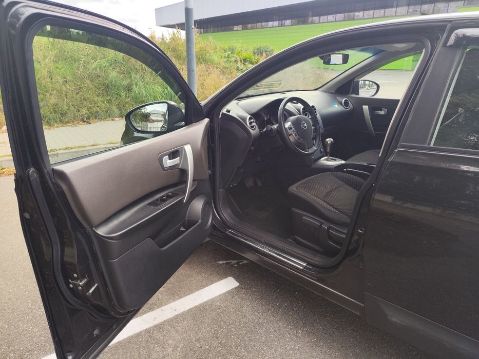 Продам nissan qashqai 2007
