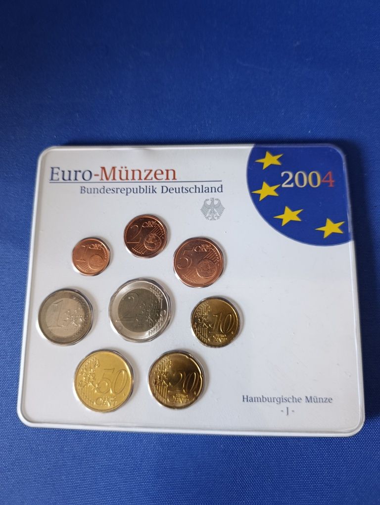 Набір євро-монет Німеччини 2004 року (Hamburgische Münze - J)