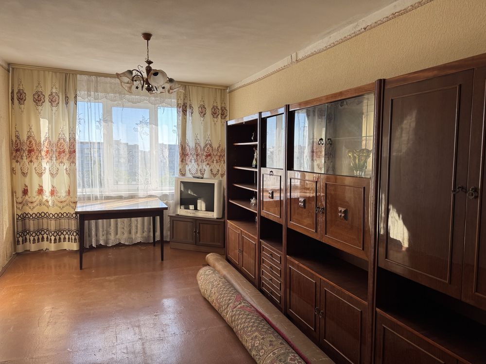 Продаж 3-х квартири в ПЗР по пр.Перемоги
