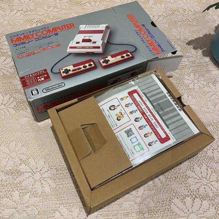 Nintendo Famicom Classic Mini