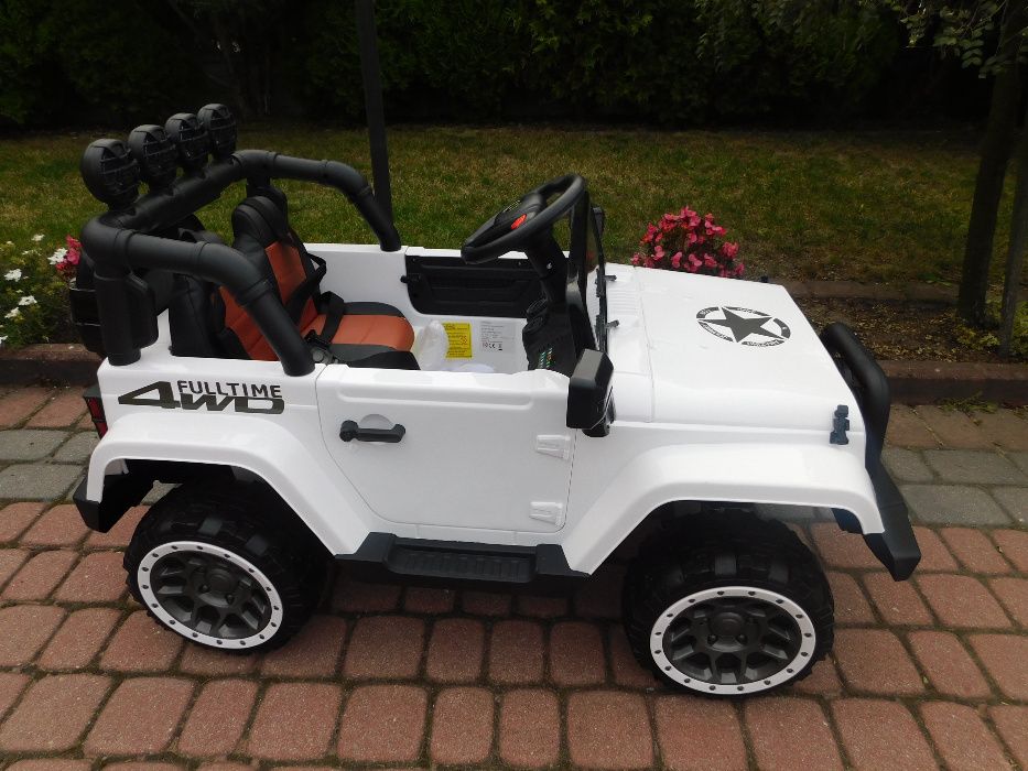 JAREX Terenowy  Auto na akumulator samochód samochody Piekaszów 4x4