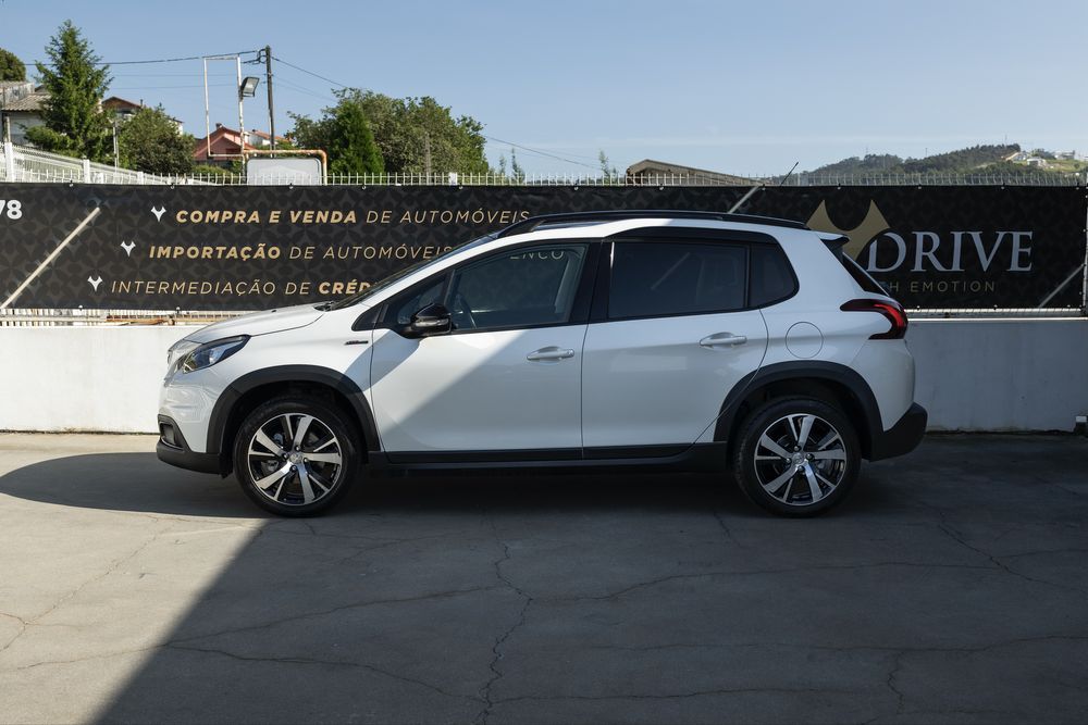 Peugeot 2008 1.2 GT Line