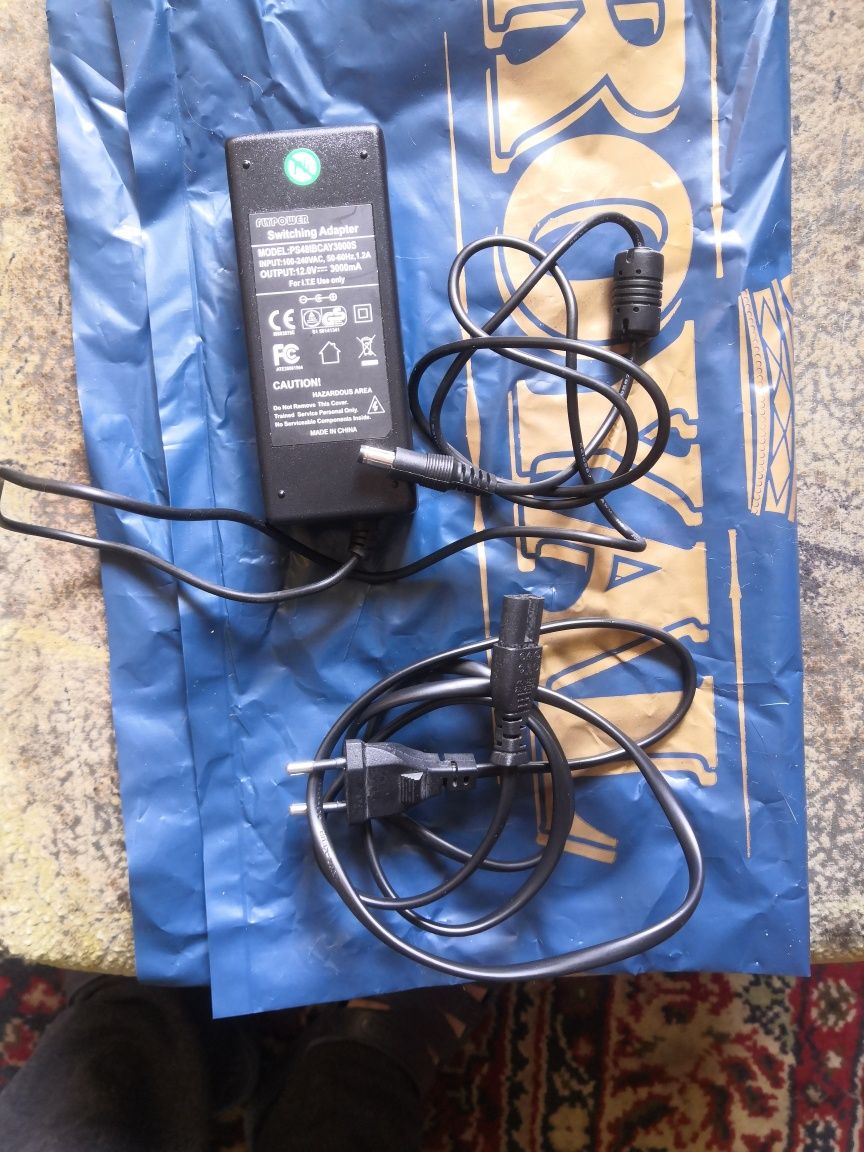 Блок живлення 2шт 12v/3000mA