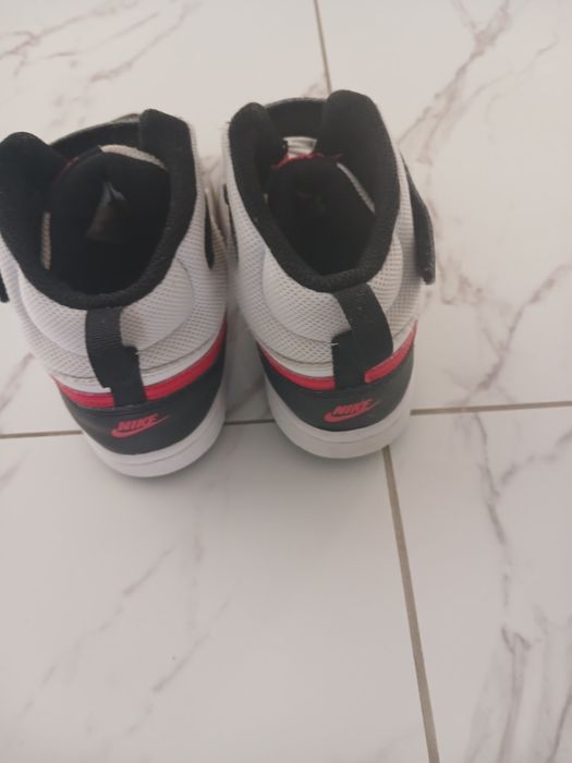 Подаються Дитячі Nike