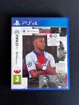 Gra FIFA 21 na PS4 (polska wersja, stan bardzo dobry)