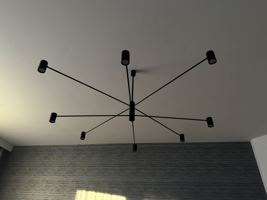 Lampa wiszaca 8-ramienna