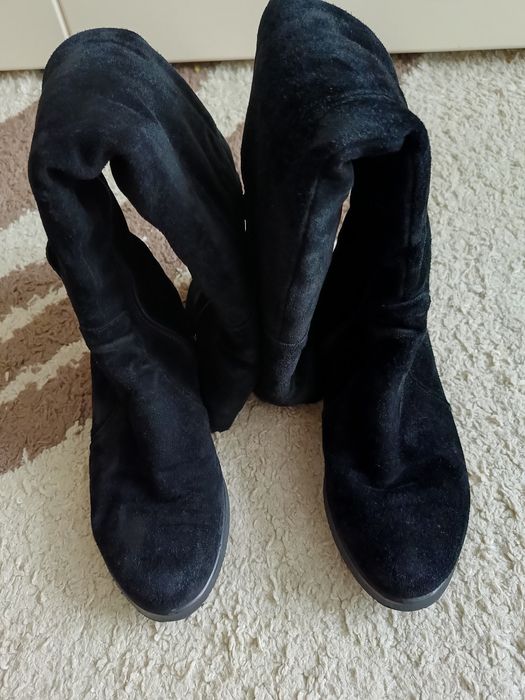 Зимні ботінки жіночі