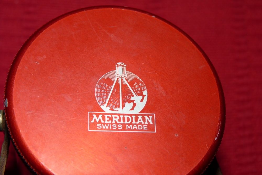 Teodolito militar MERIDIAN (vintage)