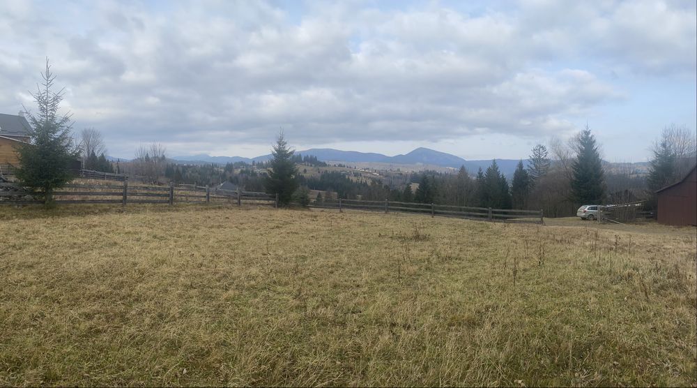 Ділянка з шикарним краєвидом. Яблуниця.