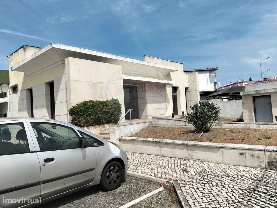 Loja  para arrendamento