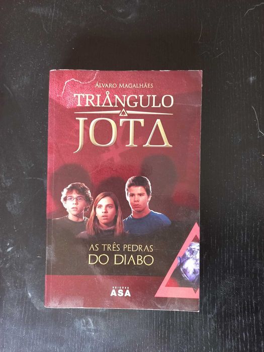 Triângulo Jota - As Três Pedras do Diabo