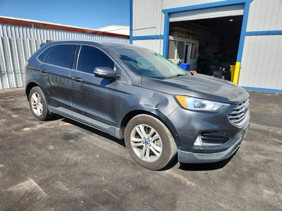 Ford edge 2019 в дорозі