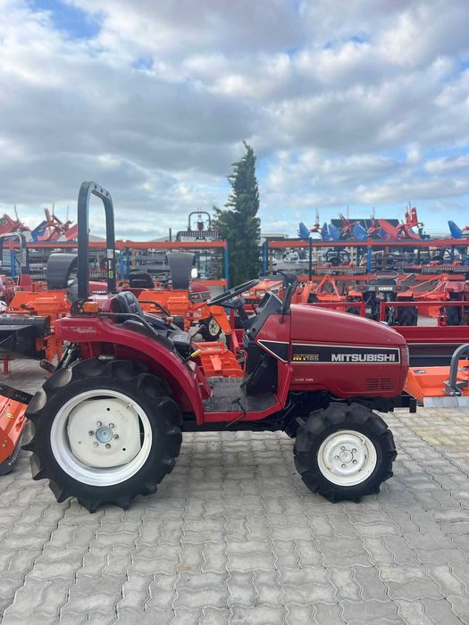 Mitsubishi MT165
