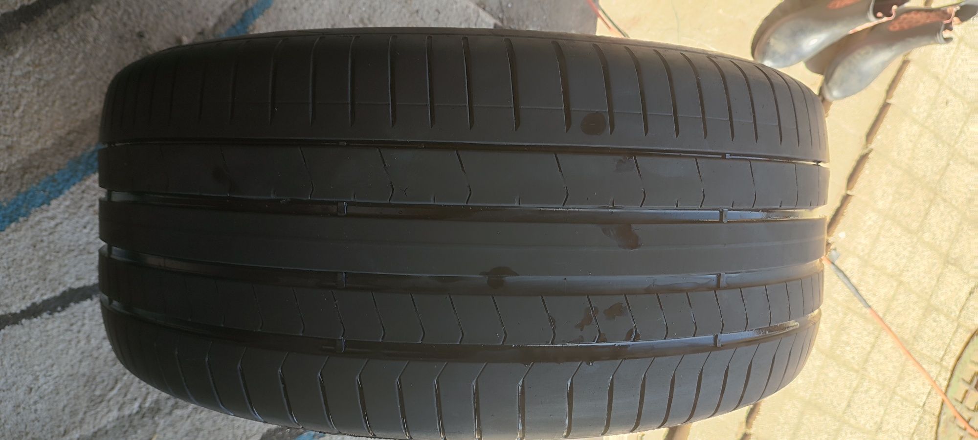 Opona Pirelli zerro lato 19 bmw