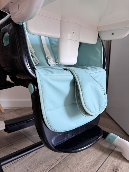 Стілець для годування , музична гойдалка для немовлят