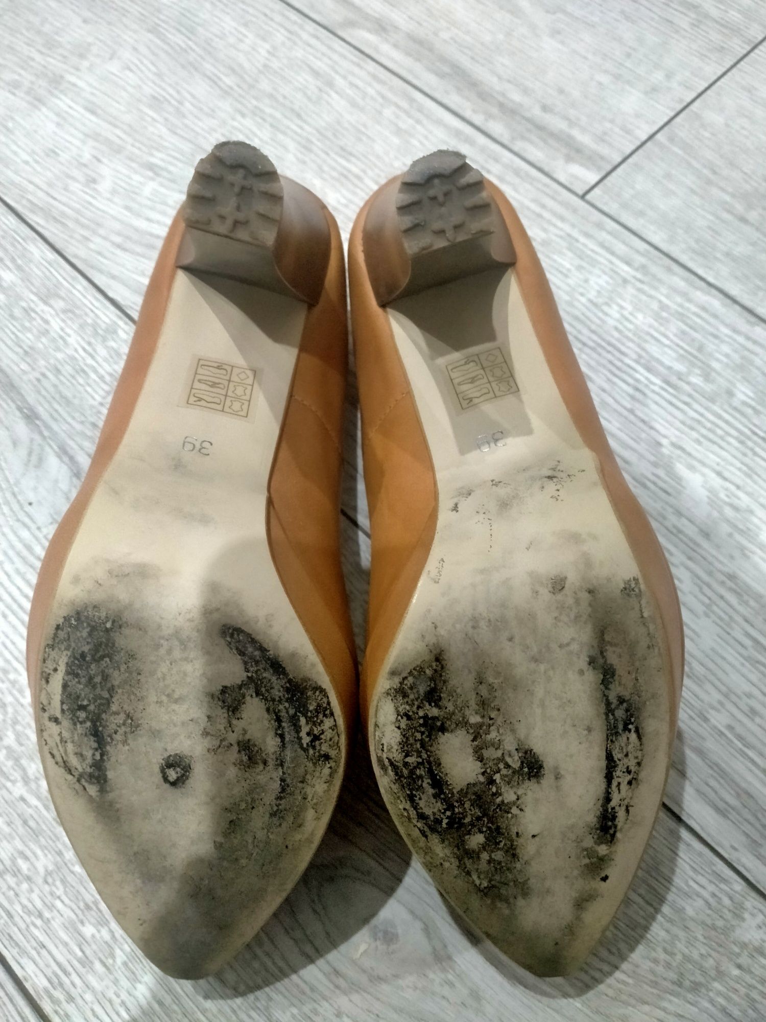 Buty damskie -czołenka