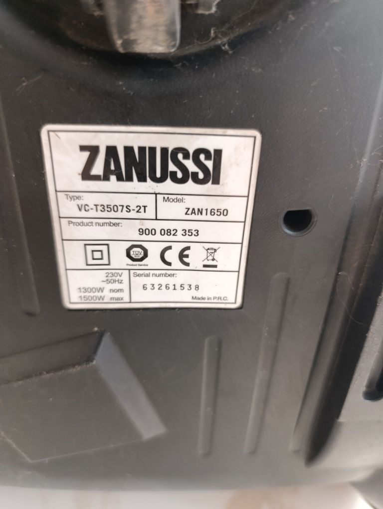 Продам пылесос Zanussi