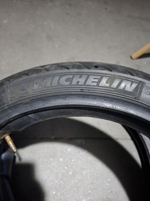 Pneus motorizada jante 17