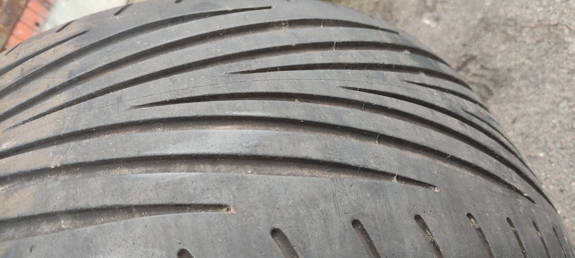 Opony letnie 6mm 235/40/18 Goodyear 7N