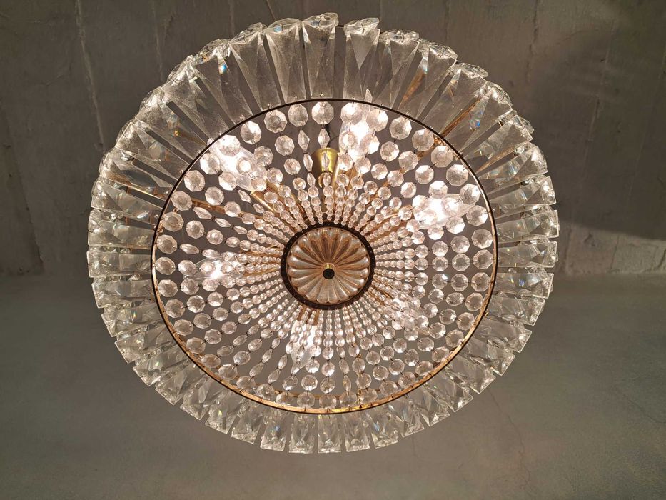 Żyrandol kryształowy okrągły mosiężny złoty kryształy Wiedeń Austria
