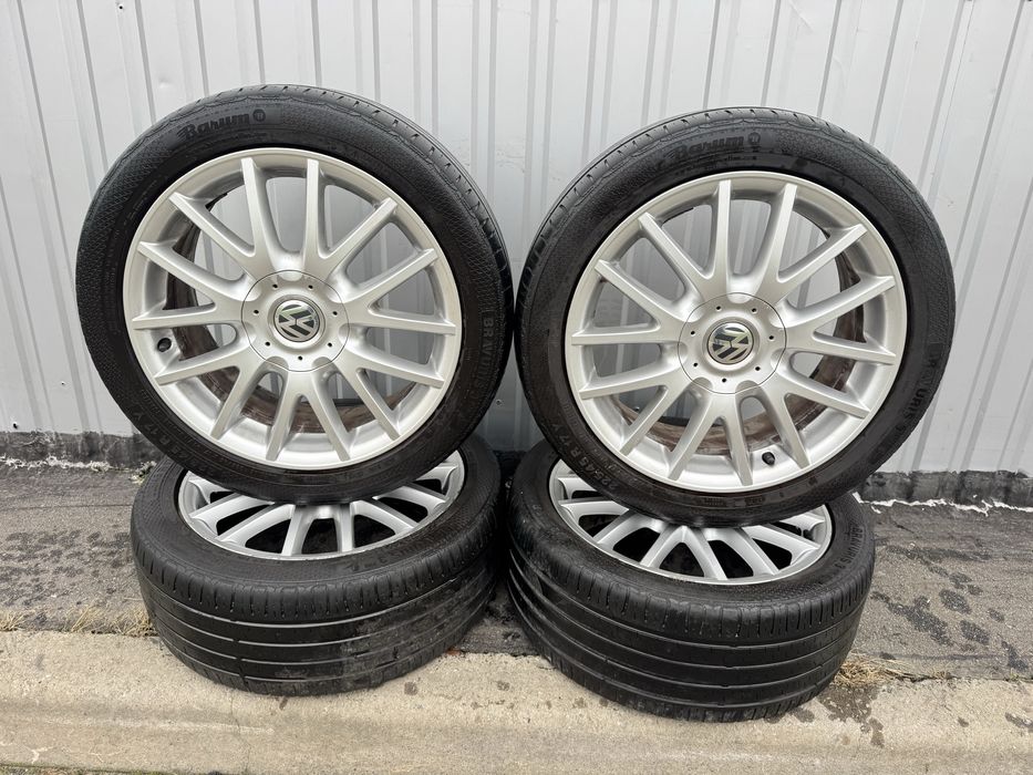 Комплект дисків в сборі 225/45 R17 VW