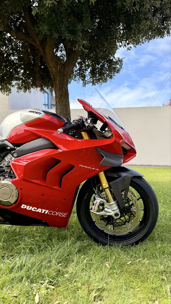 Ducati panigale v4r
