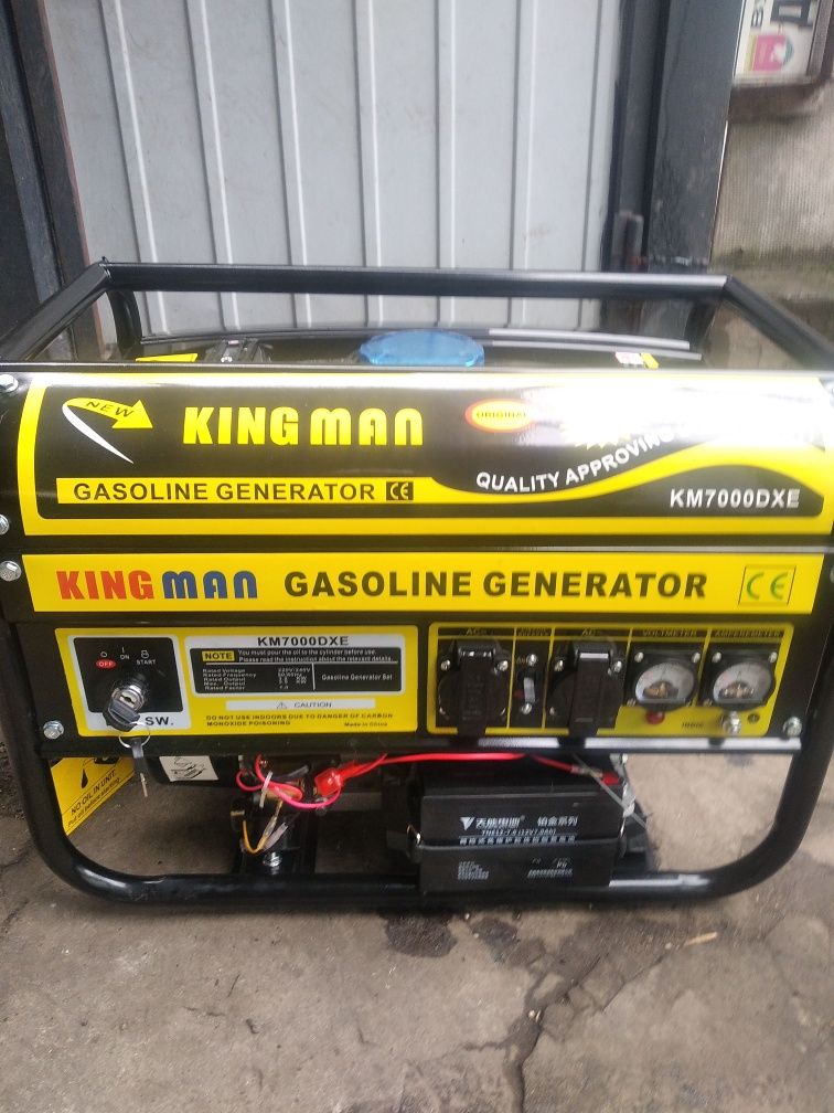 Бензиновий генератор KingMAN