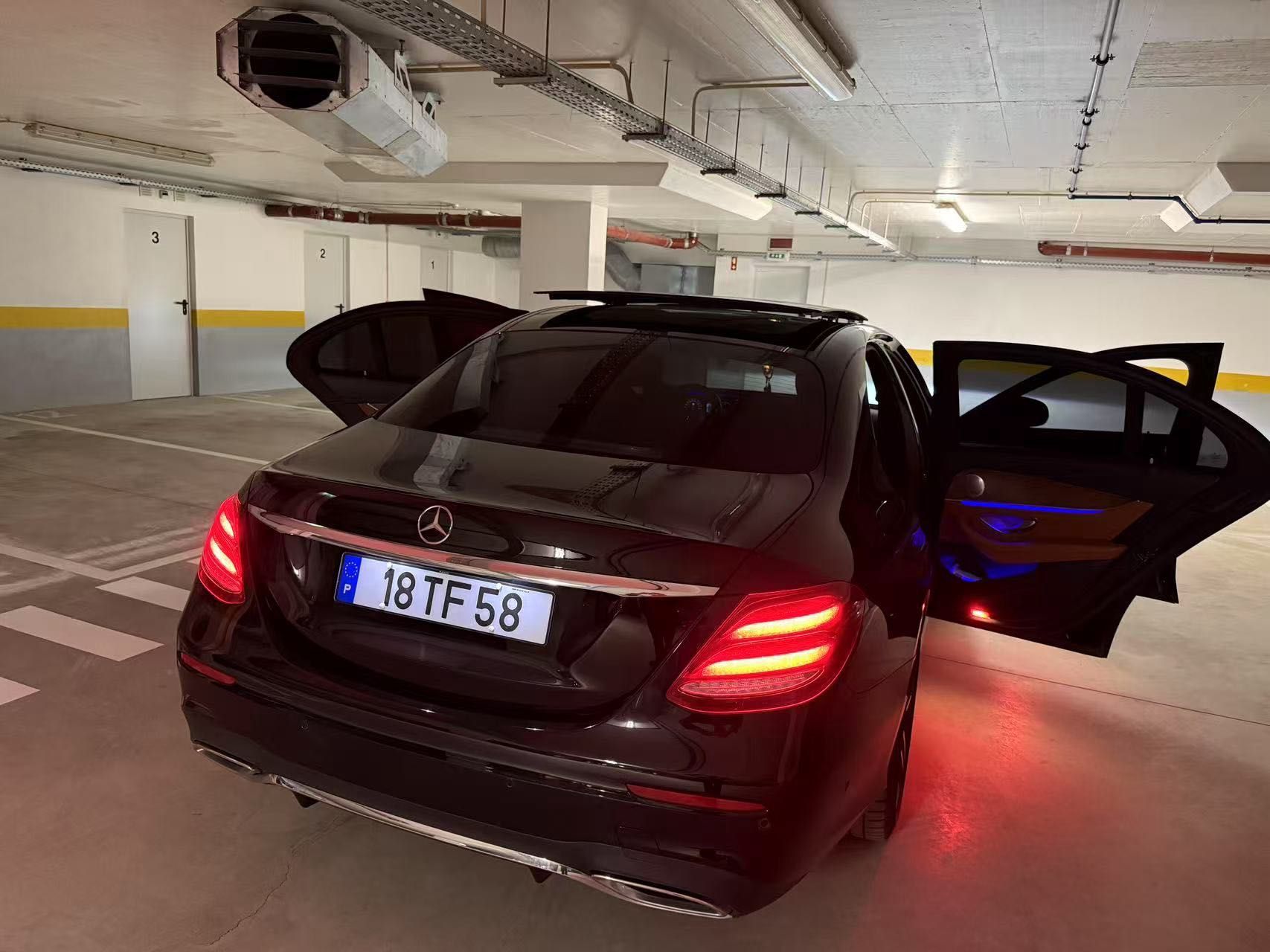 Mercedes-Benz e220 versão top AG sports  2017, 80.000 km