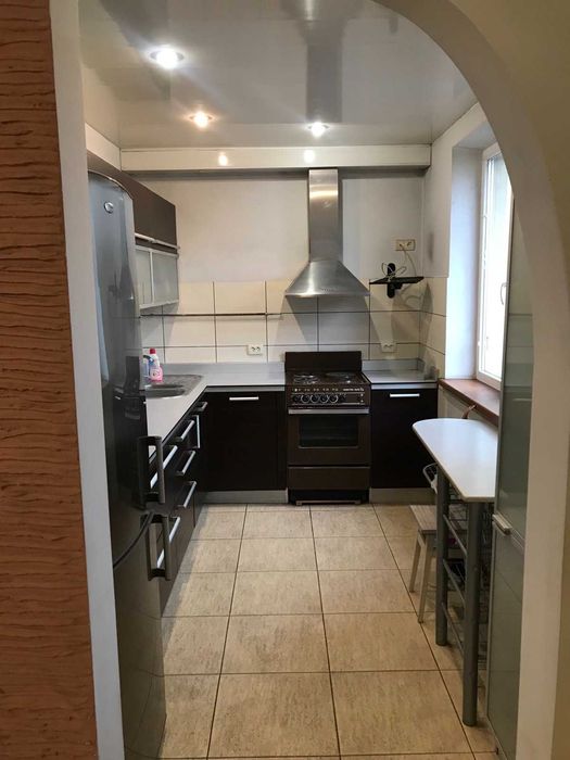 Сдам  3-ех.комнатную квартиру на Салтовке  ул. Единства(Краснодарская)