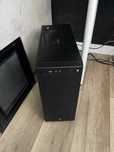 Komputer i7 9700 / 32GB RAM / SSDx2 + HDD / RX 6600XT Gigabyte