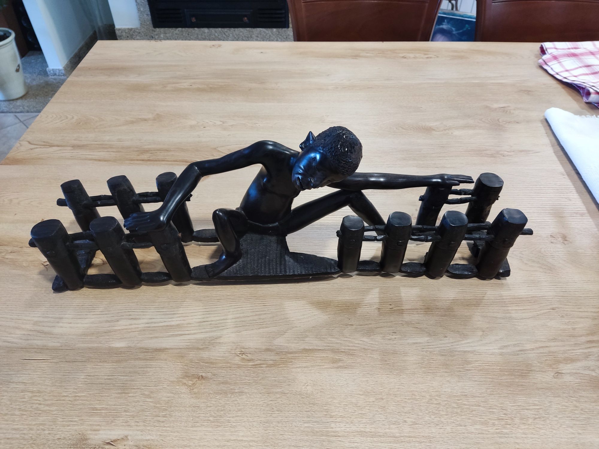 Estatuetas de arte africana